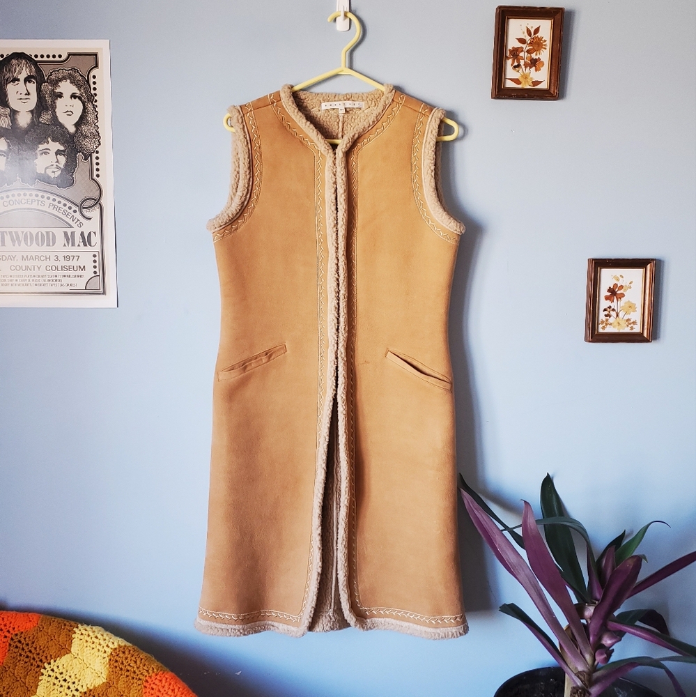 Vintage 90s does 70s faux shearling vest by smart set